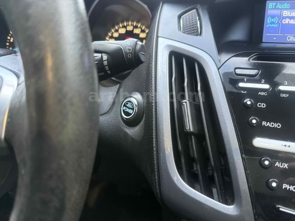 [MASCAR] 2013 FORD FOCUS 1.6 125HP IŞIK PAKET TİTANİUM TR'de Tek