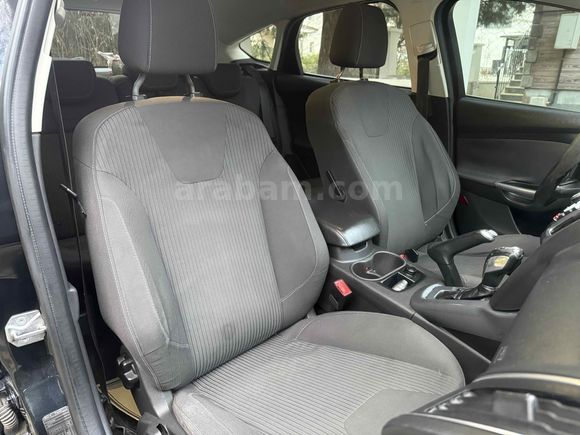 [MASCAR] 2013 FORD FOCUS 1.6 125HP IŞIK PAKET TİTANİUM TR'de Tek