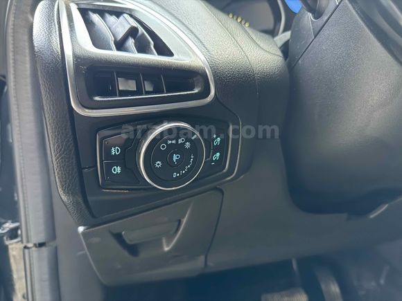 [MASCAR] 2013 FORD FOCUS 1.6 125HP IŞIK PAKET TİTANİUM TR'de Tek