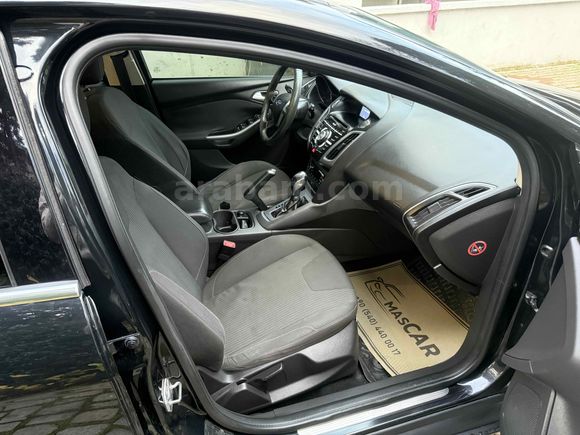[MASCAR] 2013 FORD FOCUS 1.6 125HP IŞIK PAKET TİTANİUM TR'de Tek