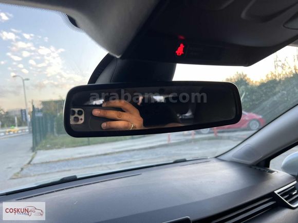 2021 MODEL EMSALSİZ TEMİZLİKTE CLİO 5 TOUCH PAKET OTOMATİK