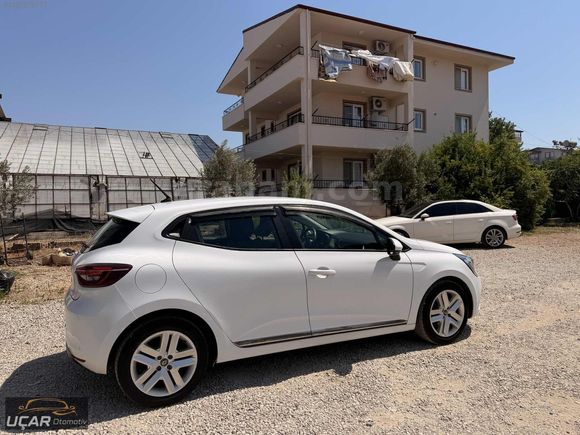 UÇAR'DAN... HATASIZ BOYASIZ TRAMERSİZ 2022 CLİO TOUCH OTOMATİK