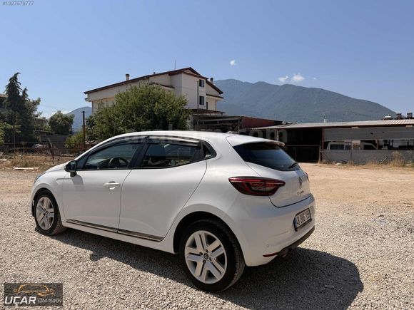 UÇAR'DAN... HATASIZ BOYASIZ TRAMERSİZ 2022 CLİO TOUCH OTOMATİK