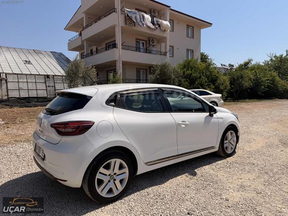 UÇAR'DAN... HATASIZ BOYASIZ TRAMERSİZ 2022 CLİO TOUCH OTOMATİK