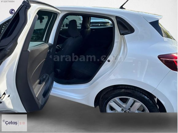 ÇETAŞ RENAULT'DAN 2021 CLİO 1.0 TCE TOUCH X-TRONİC 90 HP
