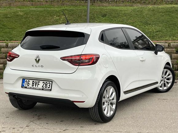 2023 RENAULT CLIO 1.0 TCE TOUCH HATASIZ BOYASIZ 57.000 KM