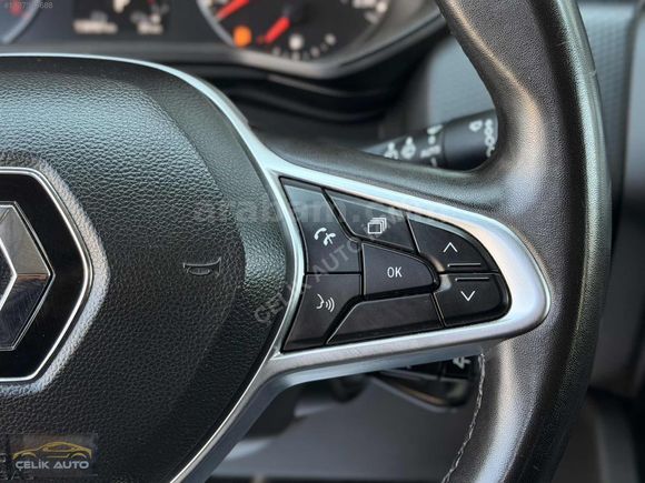 ÇELİK AUTO'DAN 2023 MDL HATASIZ 1.0TCE CLİO TOUCH SERVİS BAKIMLI