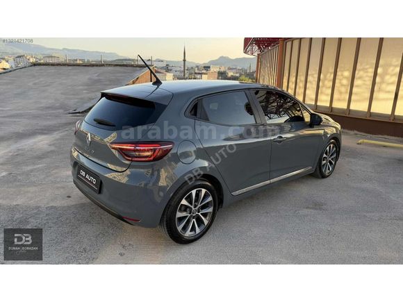 DB AUTO'DAN RENAULT CLİO 1.0TCE TOUCH