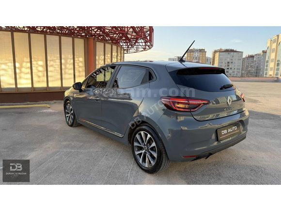 DB AUTO'DAN RENAULT CLİO 1.0TCE TOUCH