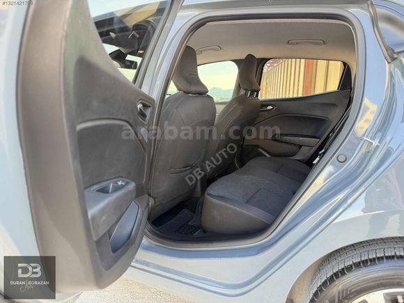 DB AUTO'DAN RENAULT CLİO 1.0TCE TOUCH