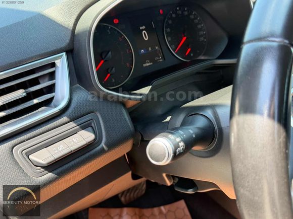 SERENİTY MOTORS 2021 MODEL 1.0 tce TOUCH