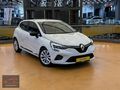 "AUTO IRMAK" 2023 RENAULT CLIO TOUCH ÇELİK JANT %20FATURALI 90HP