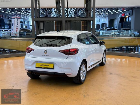 "AUTO IRMAK" 2023 RENAULT CLIO TOUCH ÇELİK JANT %20FATURALI 90HP