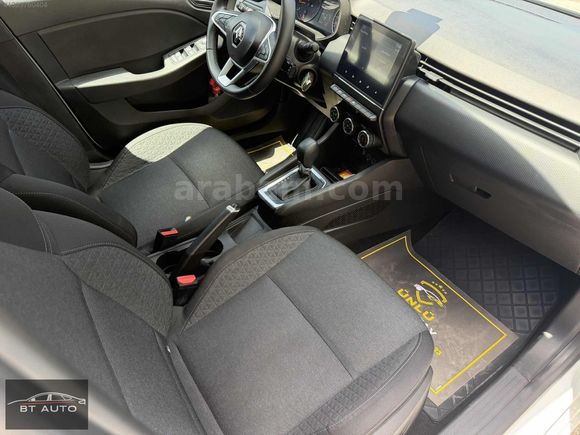 BT AUTO'DAN 2021 RENAULT CLİO 1.0 TCE 77.000 KM