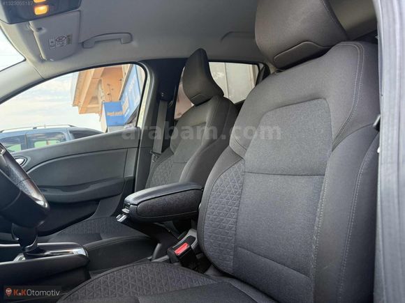 2022 Clio 1.0Tce Touch Otomatik 79.000Km (Çelik Jant)