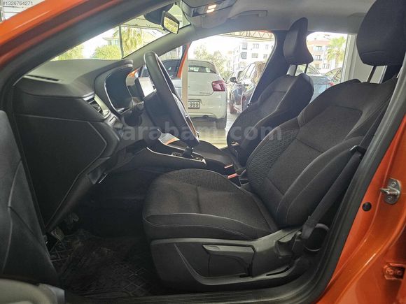 2023 MODEL RENAULT CLİO 1.0 TCE TOUCH BOYASIZ DEĞİŞENSİZ