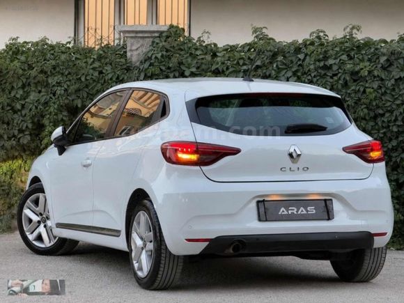 2021 MODEL FUL YETKİLİ SERVİS BAKIMLI 1.0 TCE TOUCH OTOMATİK