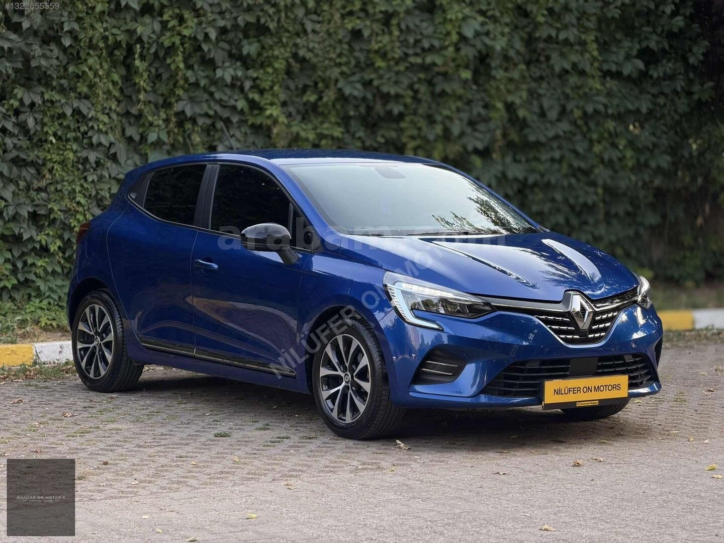 Galeriden Renault Clio 1.0 TCe Touch 2023 Model Bursa 31.000 km Mavi 1