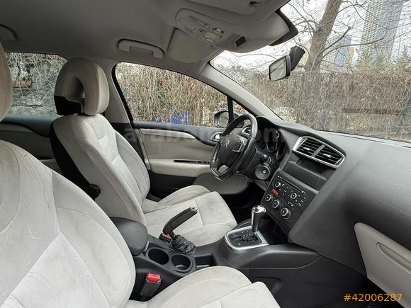 2012 MODEL 120.000 KM DE OTOMATİK VİTES TERTEMİZ C4