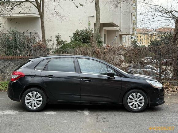 2012 MODEL 120.000 KM DE OTOMATİK VİTES TERTEMİZ C4