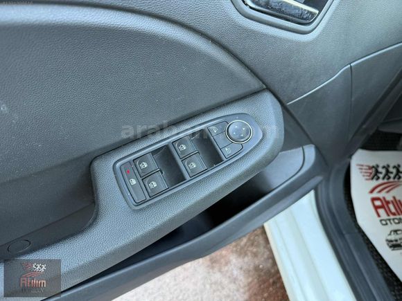 2022 41 bin Km'de 1.0 TCe Touch X-Tronic 90 hp
