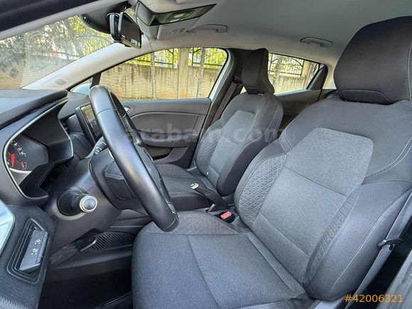 2020 MODEL OTOMATİK VİTES YENİ KASA TEMİZ CLIO