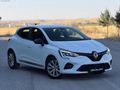 ÇELİKLER'DEN 2023 RENAULT CLİO TOUCH HATASIZ BOYASIZ