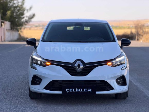 ÇELİKLER'DEN 2023 RENAULT CLİO TOUCH HATASIZ BOYASIZ