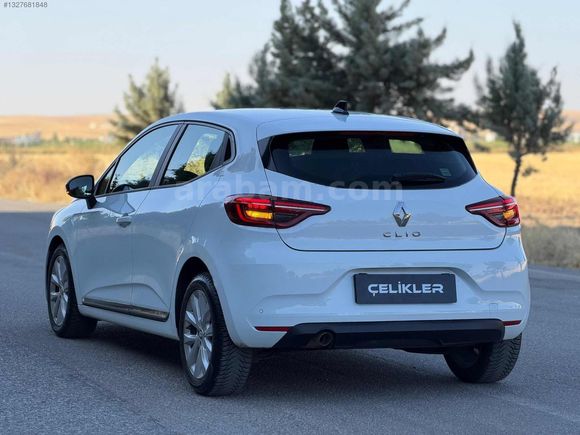 ÇELİKLER'DEN 2023 RENAULT CLİO TOUCH HATASIZ BOYASIZ