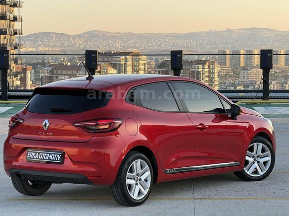 CLİO..TOUCH..2020 MODEL..OTOMATİK.32.000 KM.KIRMIZI