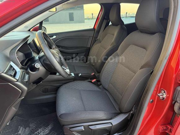 CLİO..TOUCH..2020 MODEL..OTOMATİK.32.000 KM.KIRMIZI