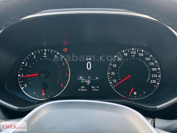 EMEK MUSTAFA' DAN 2020 CLİO 1.0 TCE OTOMATİK 60 BİN KM BOYASIZ
