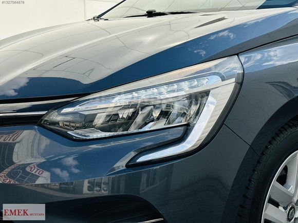 EMEK MUSTAFA' DAN 2020 CLİO 1.0 TCE OTOMATİK 60 BİN KM BOYASIZ
