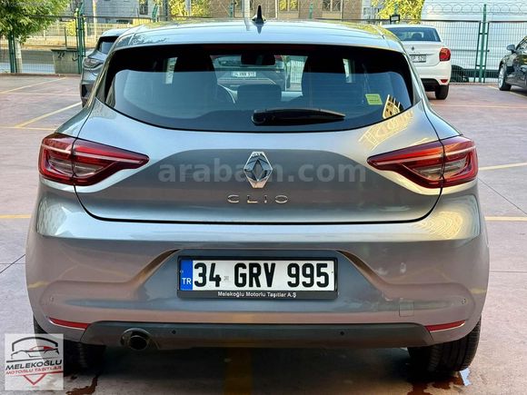 İLK ELDEN 3.PARÇA LOKAL BOYALI 2023 78 BİNDE OTOMATİK TOUCH CLİO