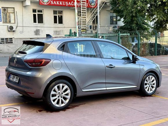 İLK ELDEN 3.PARÇA LOKAL BOYALI 2023 78 BİNDE OTOMATİK TOUCH CLİO