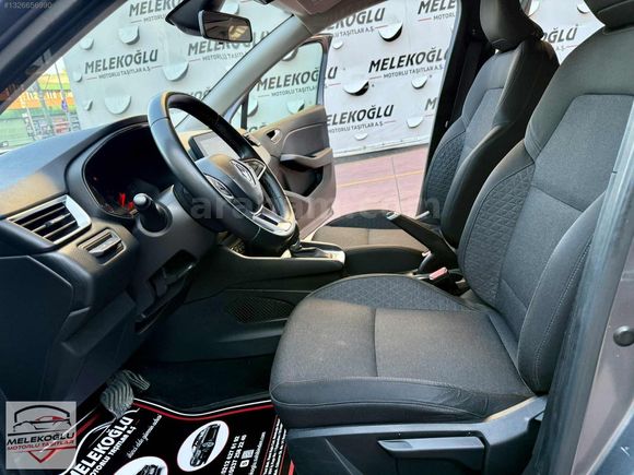 İLK ELDEN 3.PARÇA LOKAL BOYALI 2023 78 BİNDE OTOMATİK TOUCH CLİO