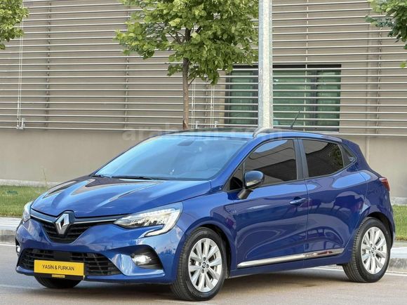 DEĞİŞENSİZ BOYASIZ TRAMERSİZ 2023 MODEL 92 BİN KM'DE ÖZEL RENK