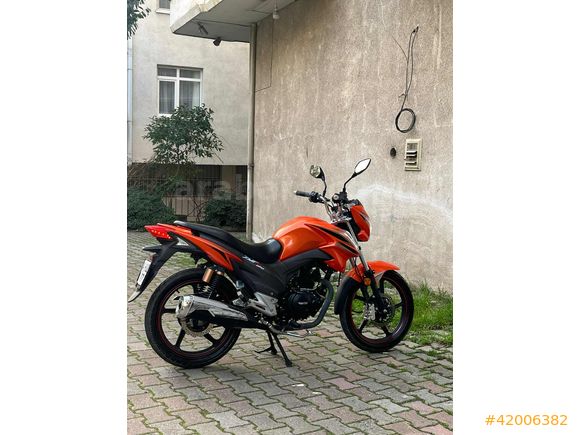 2023 MODEL 6.800 KM BAKIMLI TEMİZ TNT 125
