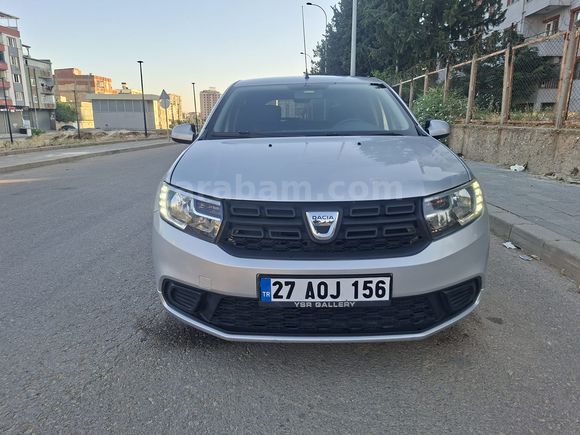 Sahibinden Dacia Sandero 1.0 Ambiance 2017 Model 