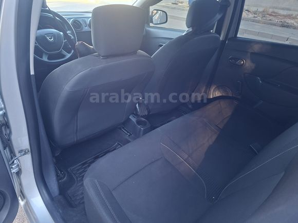 Sahibinden Dacia Sandero 1.0 Ambiance 2017 Model 