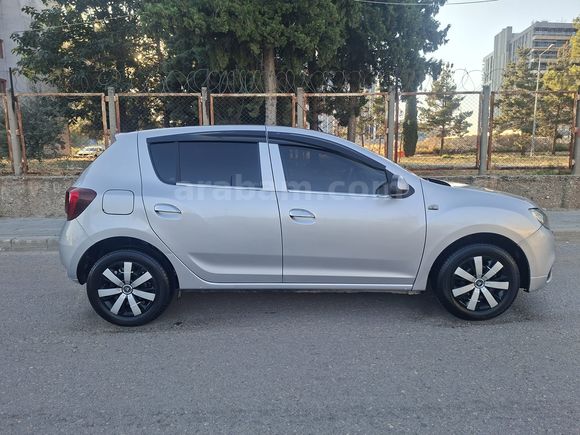 Sahibinden Dacia Sandero 1.0 Ambiance 2017 Model 