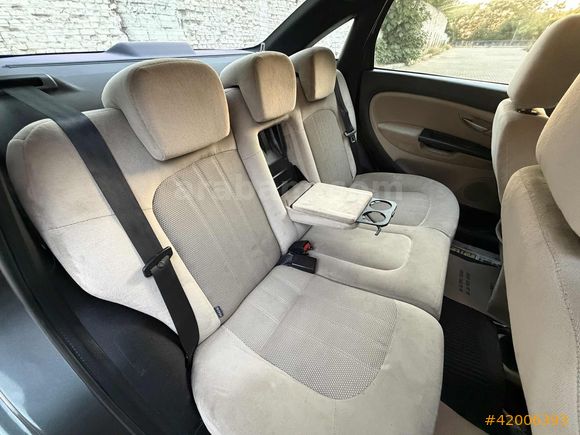2012 EN DOLUSU HATASIZZ LİNEA 1.3 MULTİJET EMOTİON PLUS