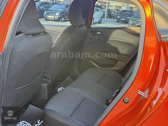 2020 MODEL 48.000 KM'DE CLİO 1.0 TOUCH X-TRONİC HATASIZ BOYASIZ