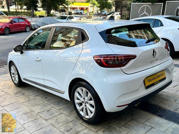 %0,68_12_KRD_2023_ORJ_79.000KM_DEĞİŞENSİZ_DEĞİŞENSİZ_BOYASIZ