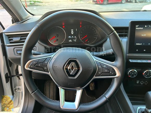 %0,68_12_KRD_2023_ORJ_79.000KM_DEĞİŞENSİZ_DEĞİŞENSİZ_BOYASIZ