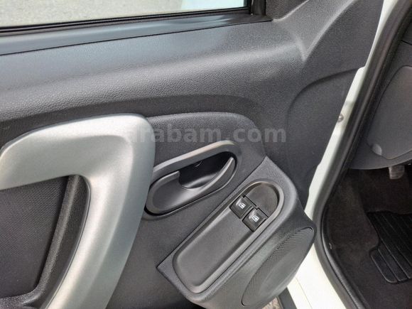 ORjiNAL/162 BiN KMde/ DuSTER 1.5dci 4X4/ 110-LuK-/2015/2ay çıkış