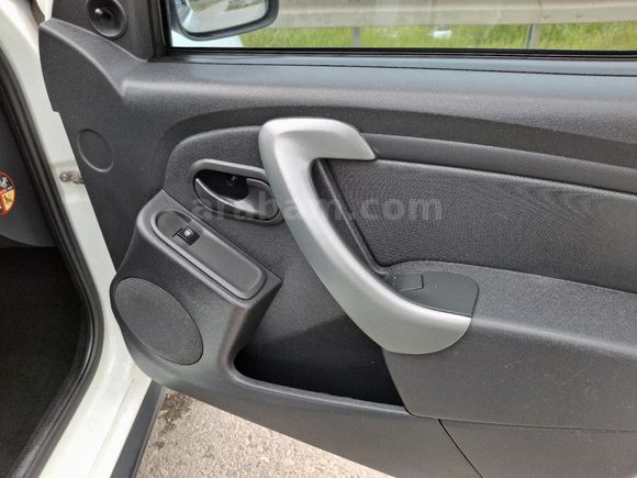 ORjiNAL/162 BiN KMde/ DuSTER 1.5dci 4X4/ 110-LuK-/2015/2ay çıkış