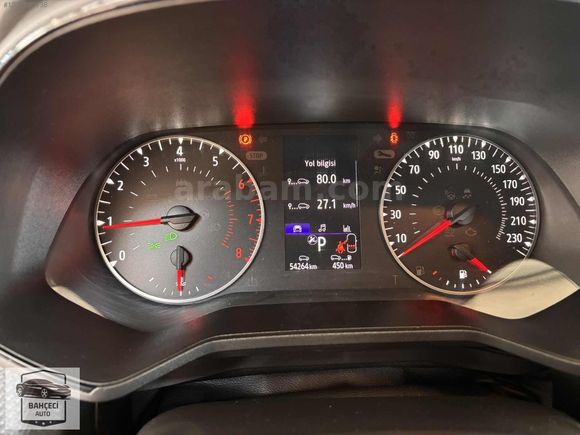 BAHÇECİ AUTO DAN HATASIZ BOYASIZ CLIO 55,000 KM OTOMATIK