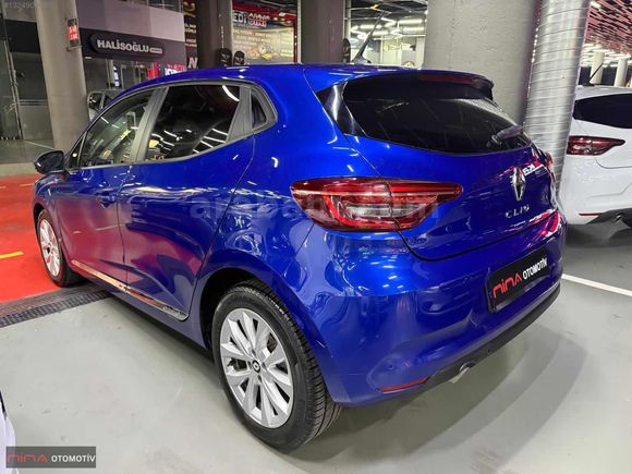 NİNA OTOMOTİV'DEN 2022 MODEL CLIO TOUCH OTOMATİK