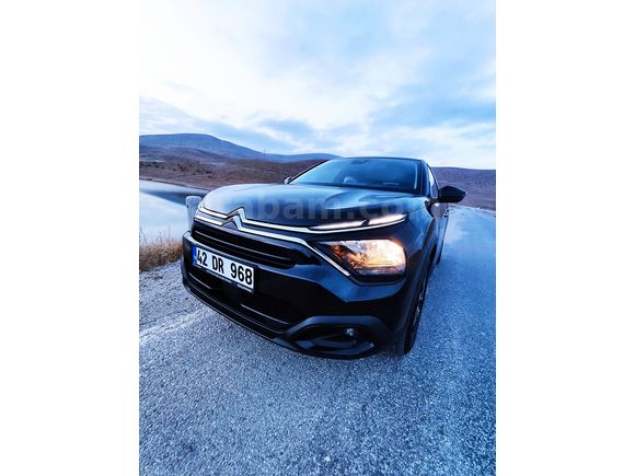 Sahibinden Citroen C4 1.2 PureTech Feel Bold 2023 Model 